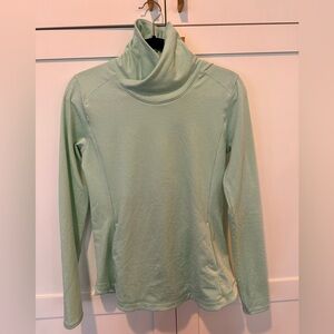 CALIA by Carrie Underwood Light Green Top